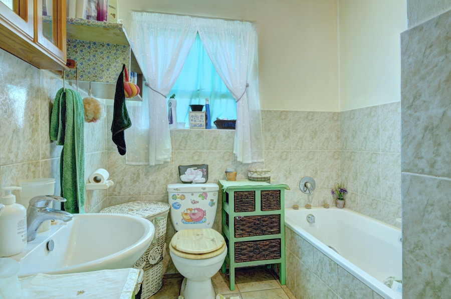 4 Bedroom Property for Sale in Westering Eastern Cape